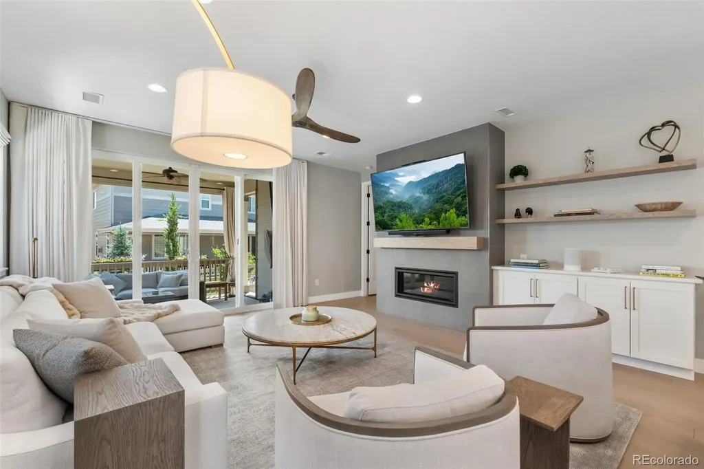 9122 Rio Lado Street Littleton CO 80125