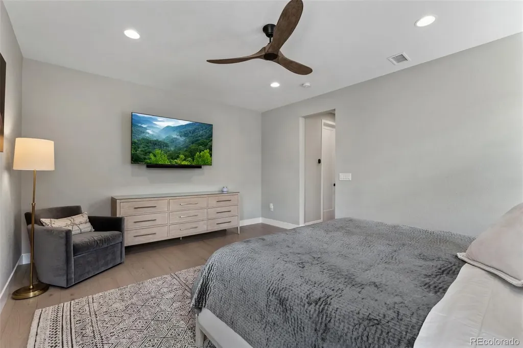 9122 Rio Lado Street Littleton CO 80125
