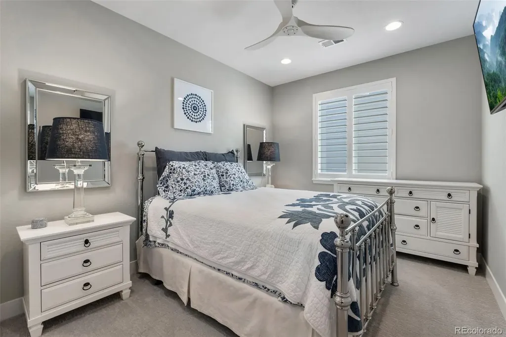 9122 Rio Lado Street Littleton CO 80125