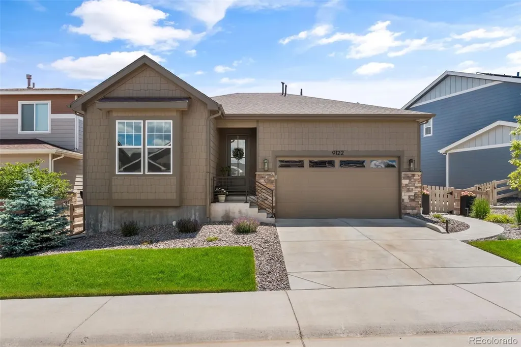 9122 Rio Lado Street Littleton CO 80125