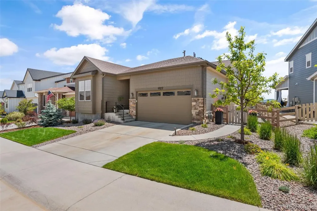 9122 Rio Lado Street Littleton CO 80125