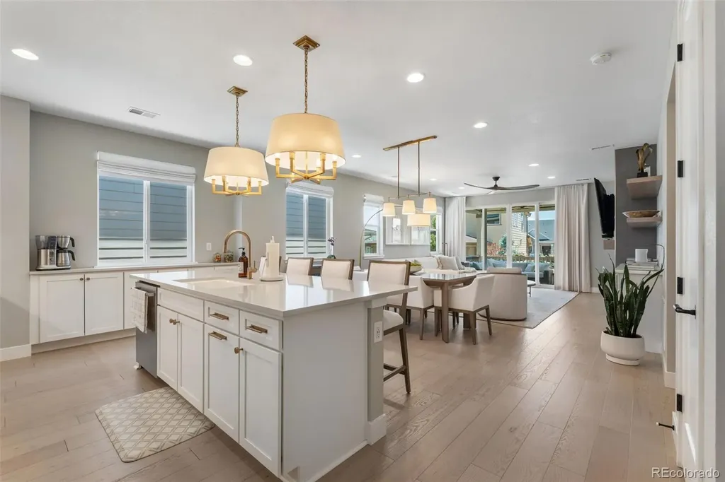 9122 Rio Lado Street Littleton CO 80125