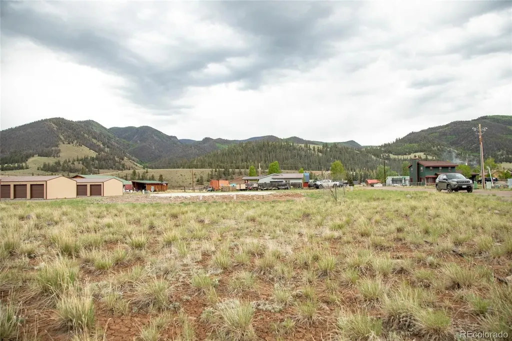 416 Commodore Drive Creede CO 81130