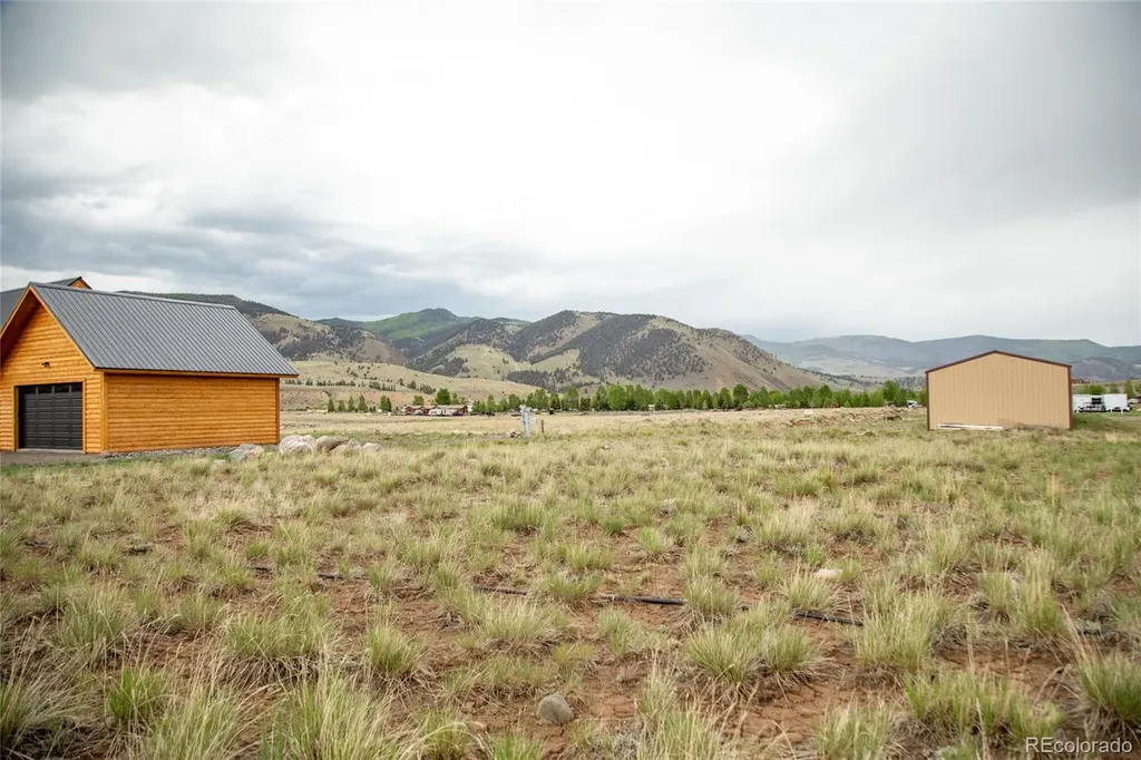 416 Commodore Drive Creede CO 81130