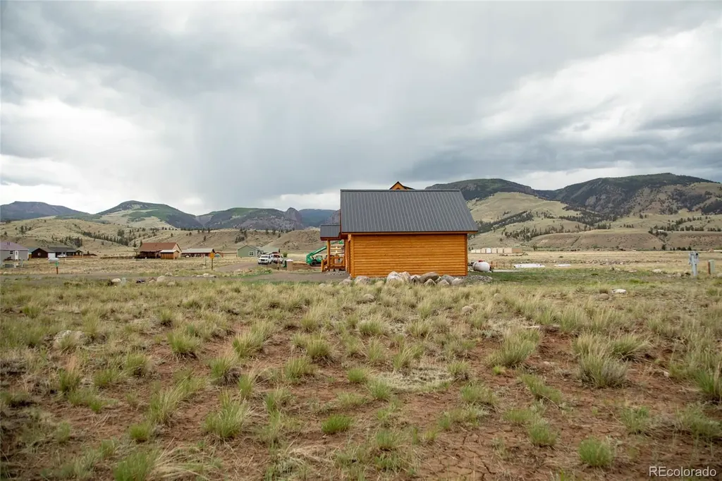 416 Commodore Drive Creede CO 81130