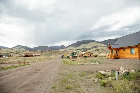 416 Commodore Drive Creede CO 81130
