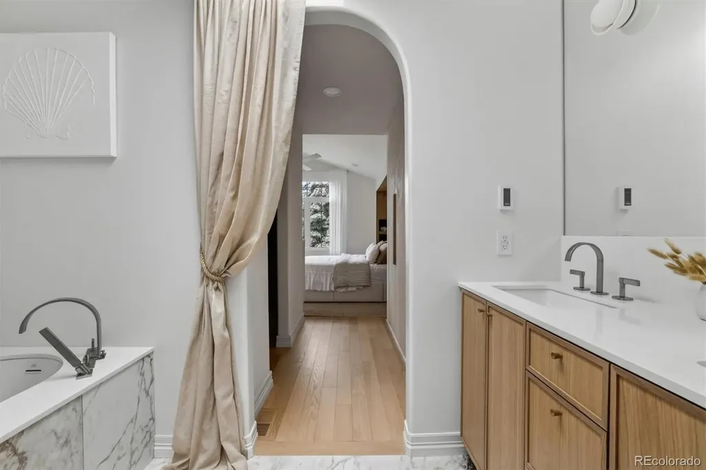 148 S Locust Street Denver CO 80224