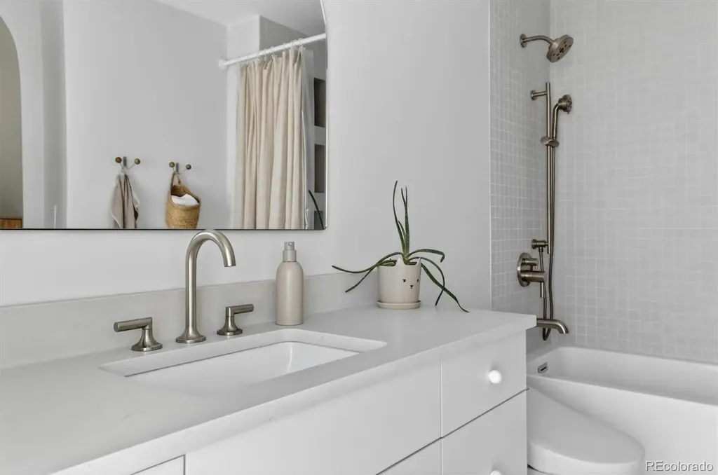 148 S Locust Street Denver CO 80224