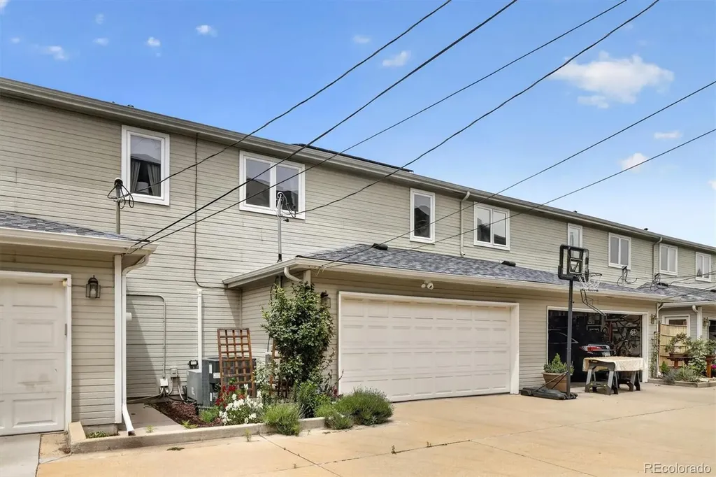 148 S Locust Street Denver CO 80224