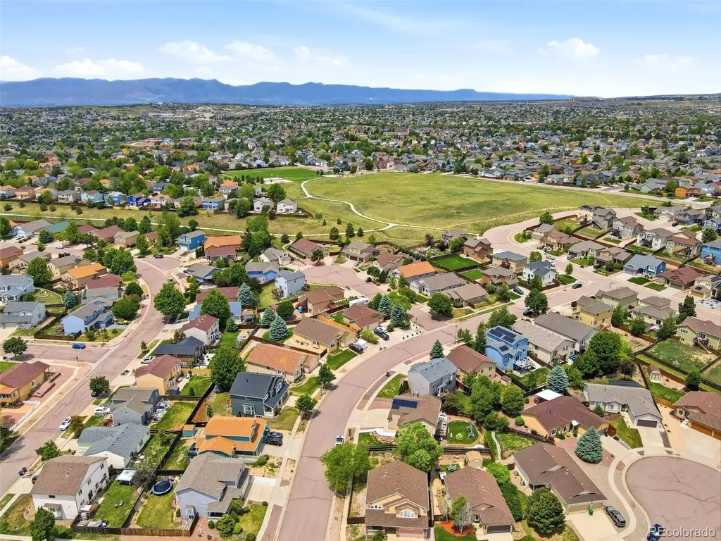 4922 Dunecrest Drive Colorado Springs CO 80922