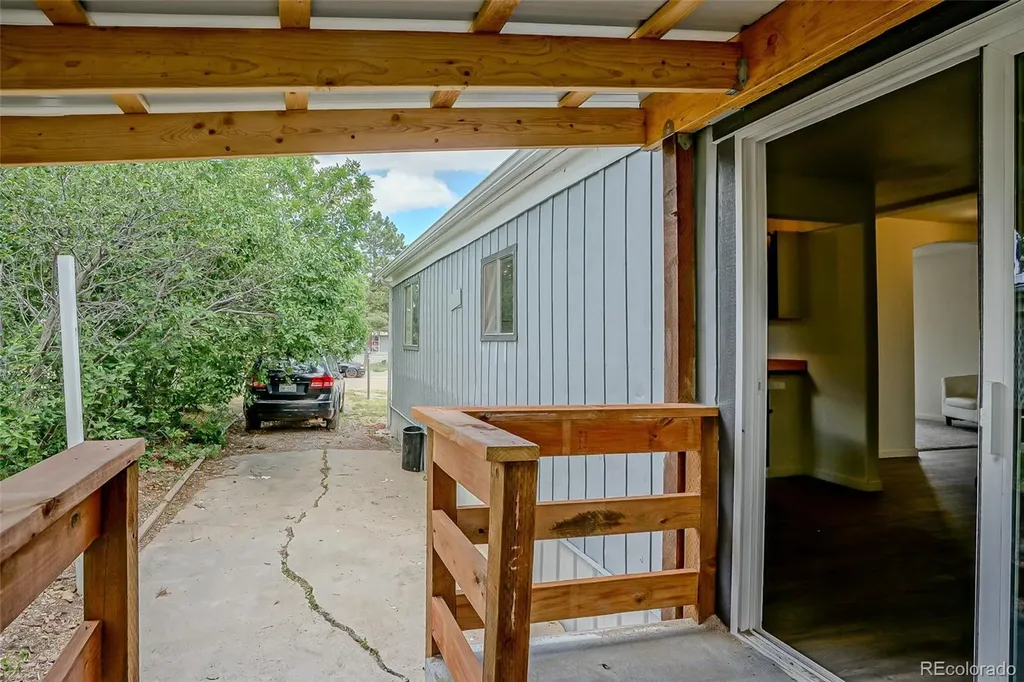 2765 Applewood Drive Colorado City CO 81019