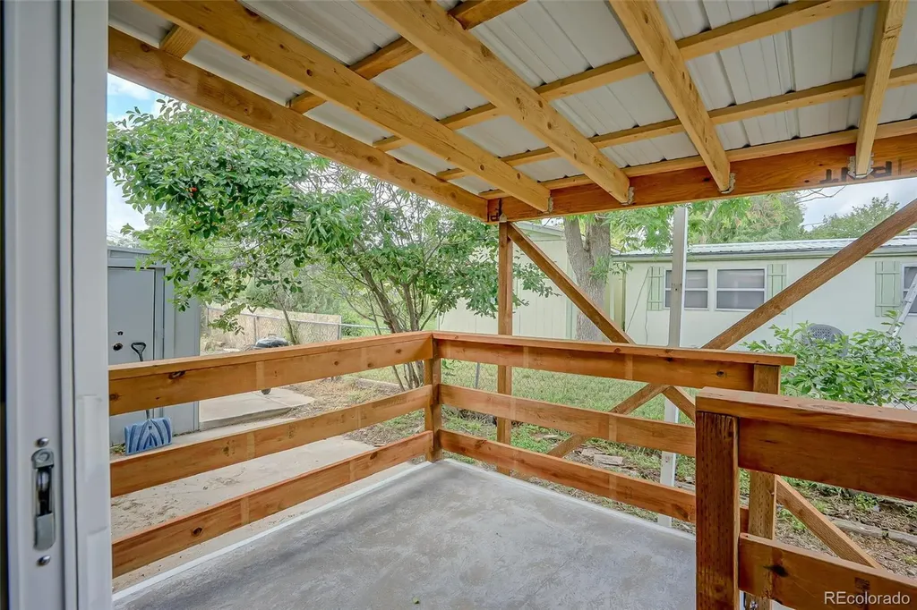 2765 Applewood Drive Colorado City CO 81019