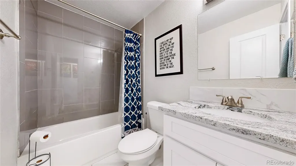 1741 W 55th Place Denver CO 80221