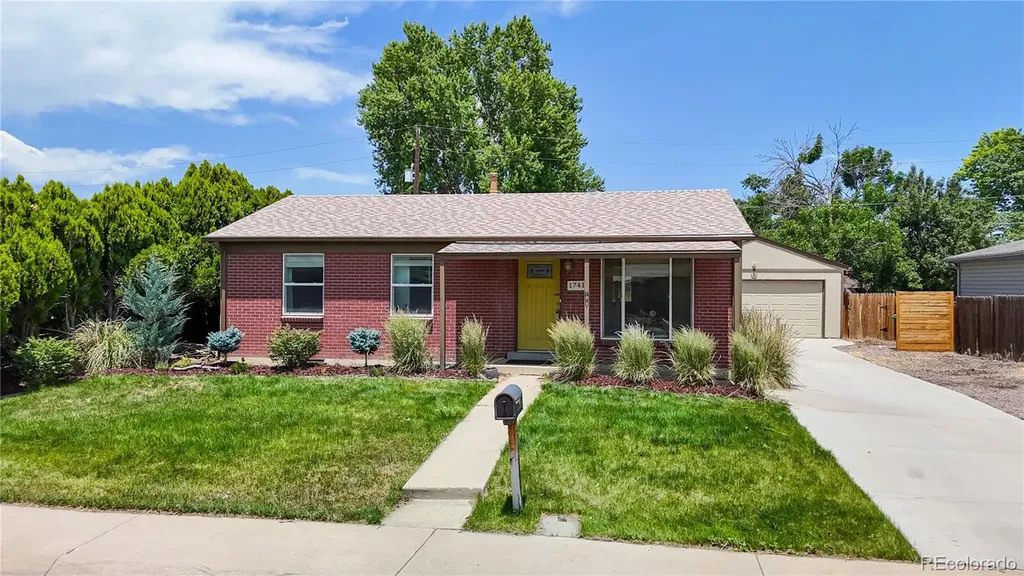1741 W 55th Place Denver CO 80221
