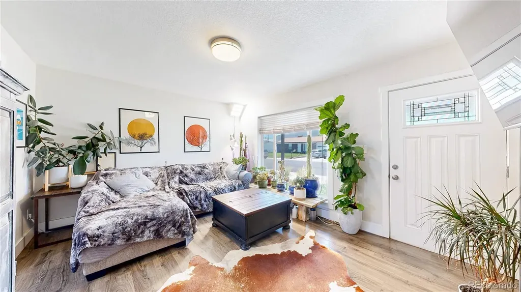 1741 W 55th Place Denver CO 80221