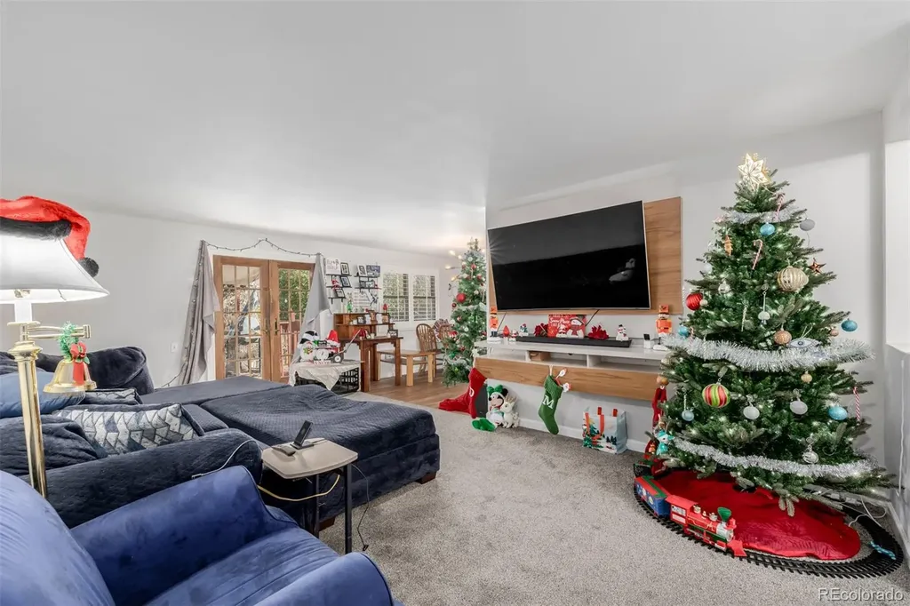 2744 S Pitkin Street Aurora CO 80013
