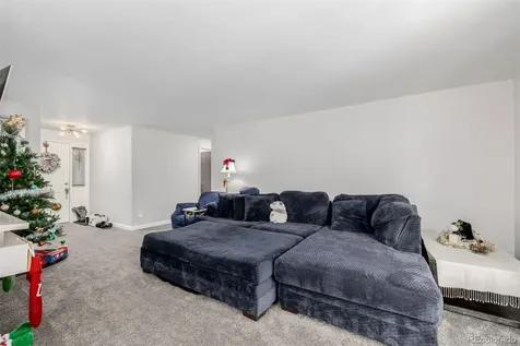 2744 S Pitkin Street Aurora CO 80013