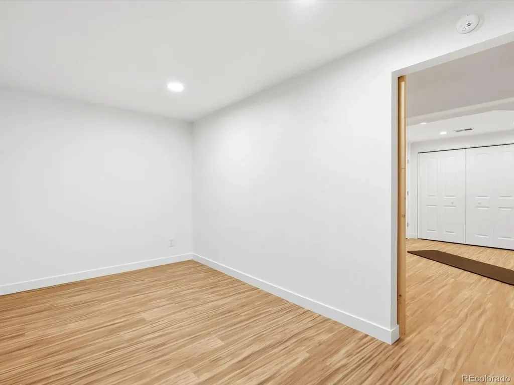 544 Hilltop Street Longmont CO 80504