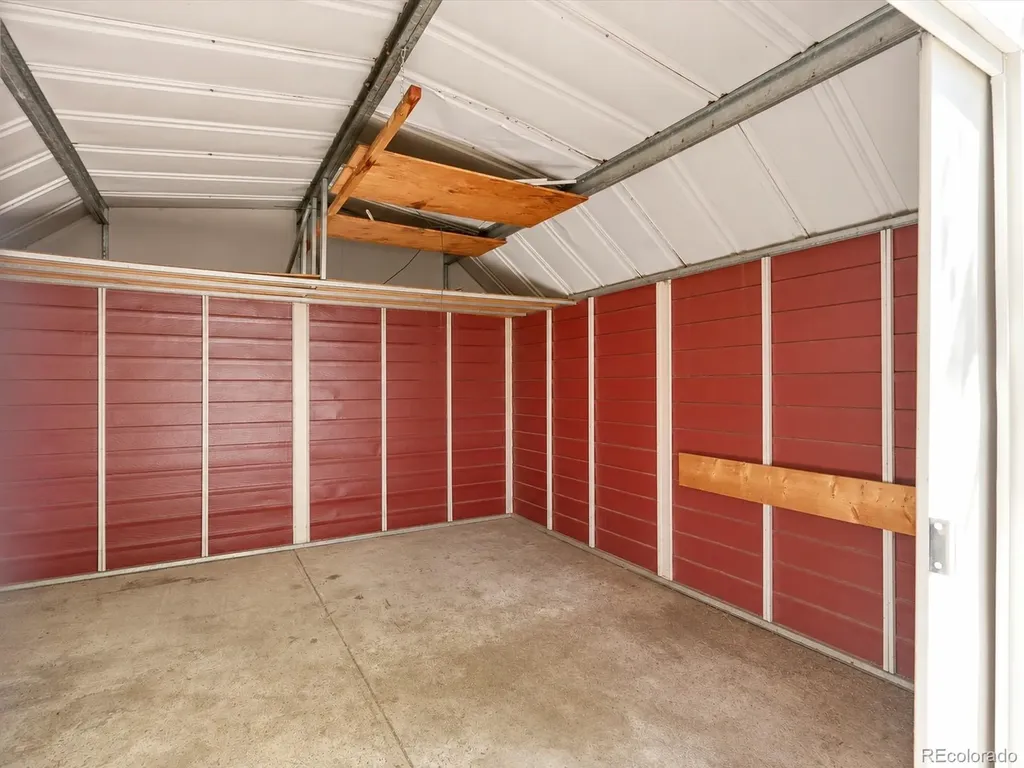 544 Hilltop Street Longmont CO 80504