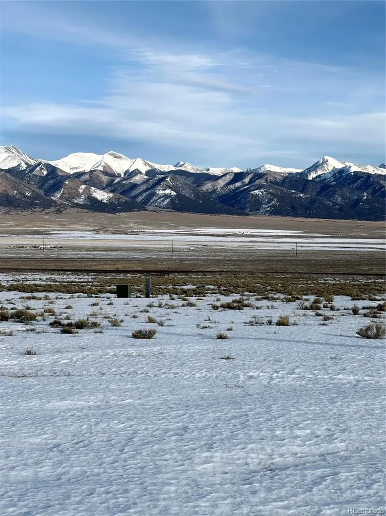 Tract 3 Bowling/cobb Division Of Land Saguache CO 81155