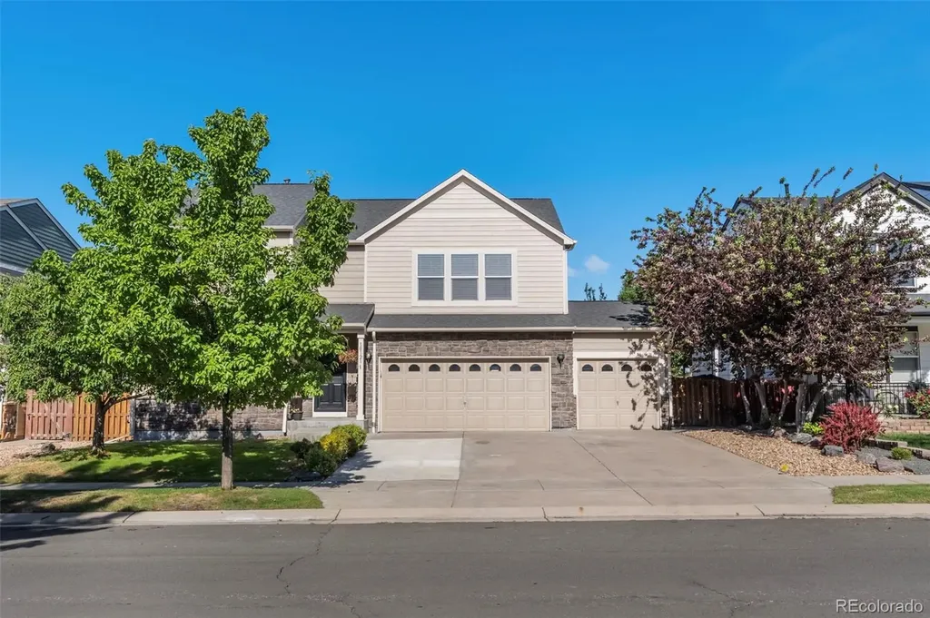 10121 Altura Street Commerce City CO 80022