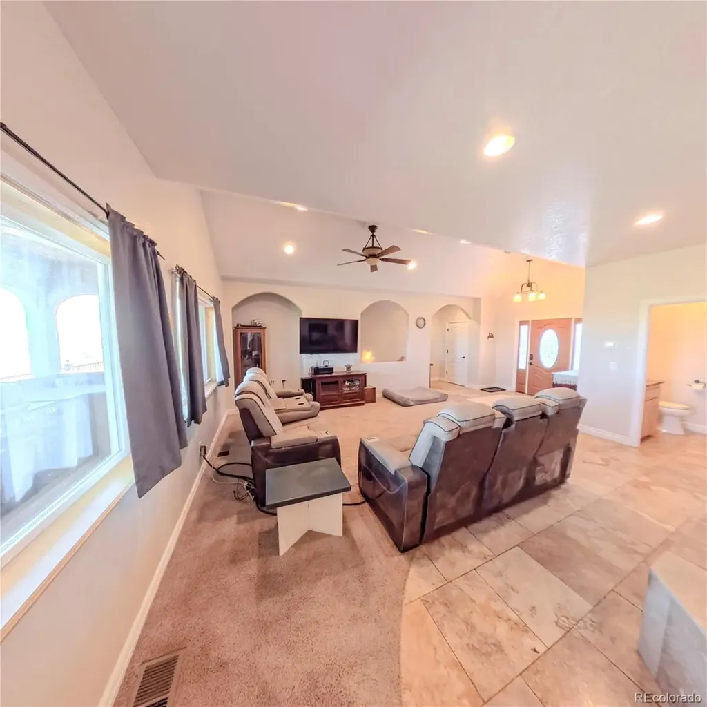 58989 E Chenango Place Strasburg CO 80136