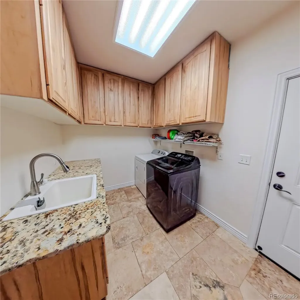 58989 E Chenango Place Strasburg CO 80136