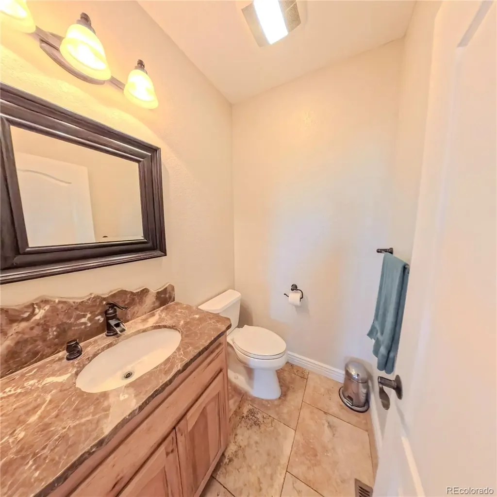 58989 E Chenango Place Strasburg CO 80136
