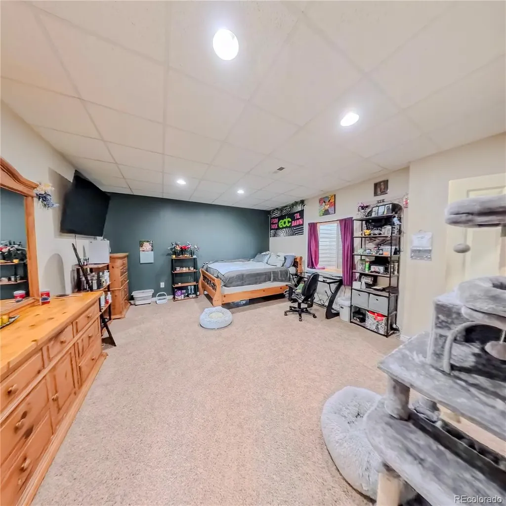 58989 E Chenango Place Strasburg CO 80136