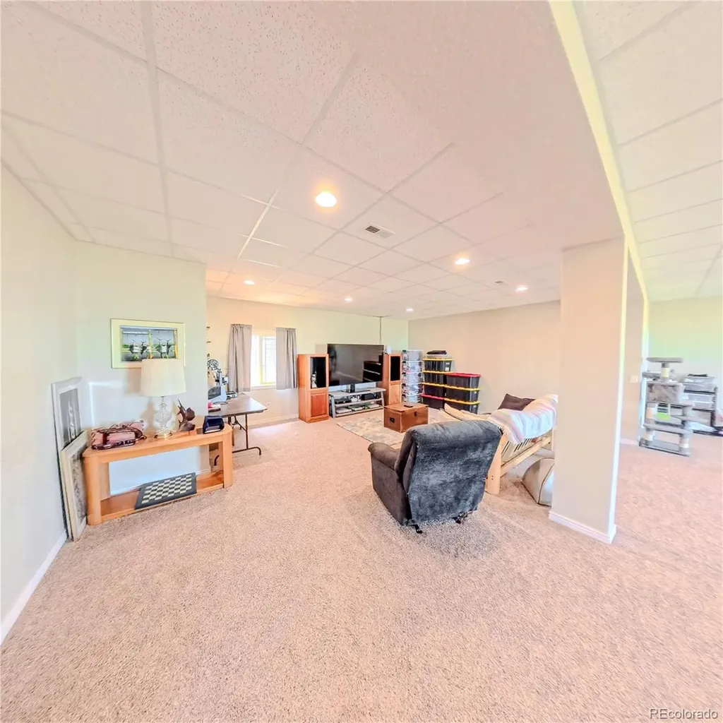 58989 E Chenango Place Strasburg CO 80136