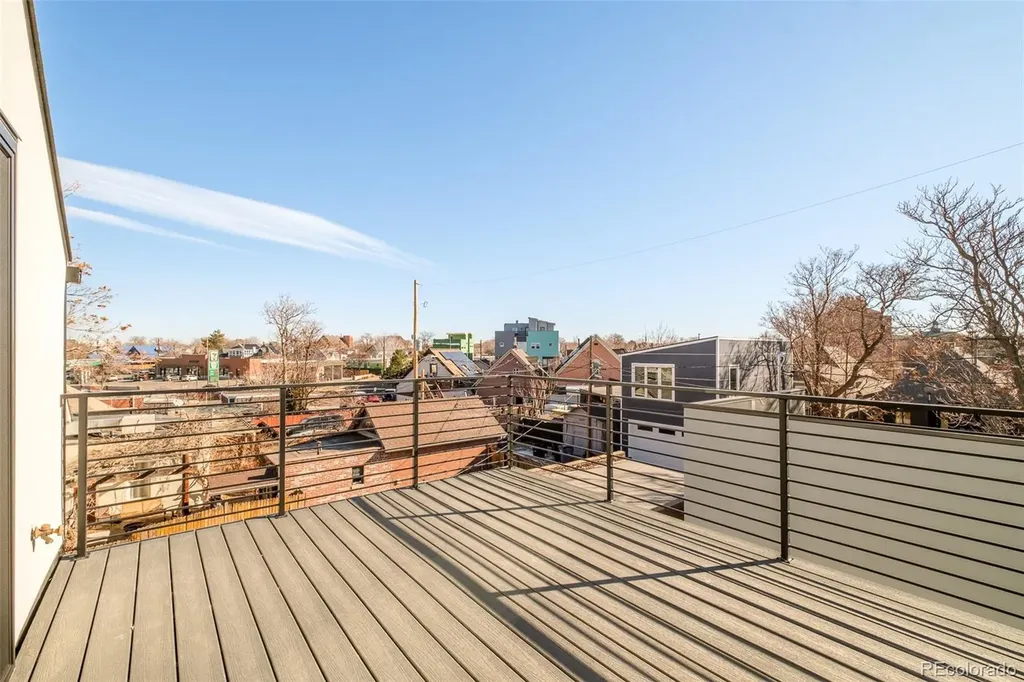 3416 Lawrence Street Denver CO 80205