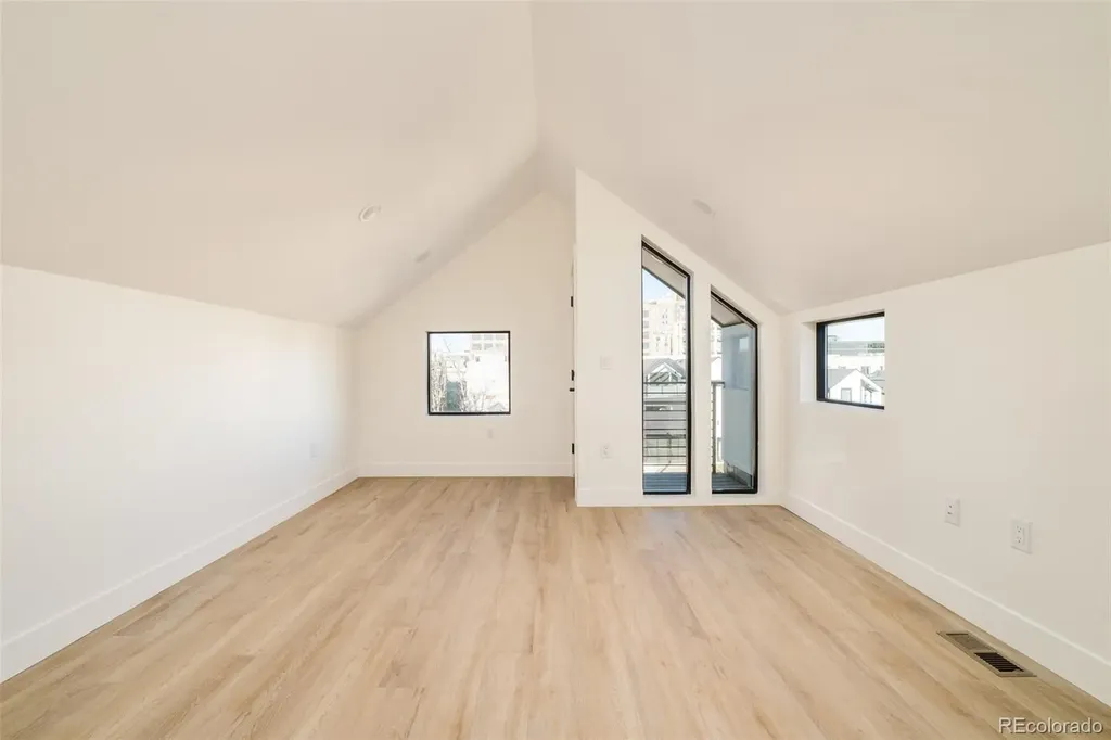3416 Lawrence Street Denver CO 80205