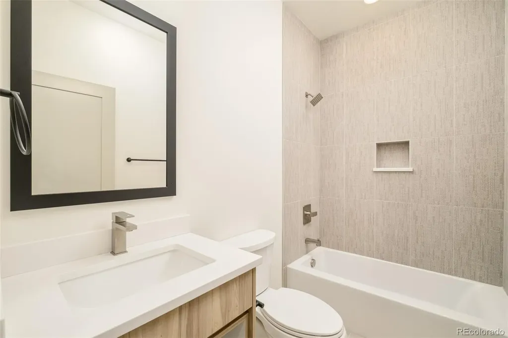3416 Lawrence Street Denver CO 80205