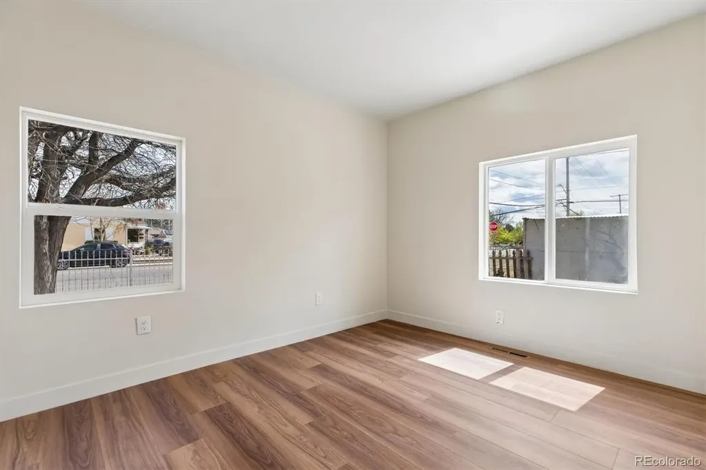 1285 S Irving Street Denver CO 80219