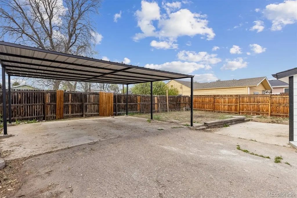 1285 S Irving Street Denver CO 80219