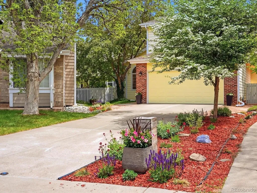 2354 S Harlan Street Lakewood CO 80227