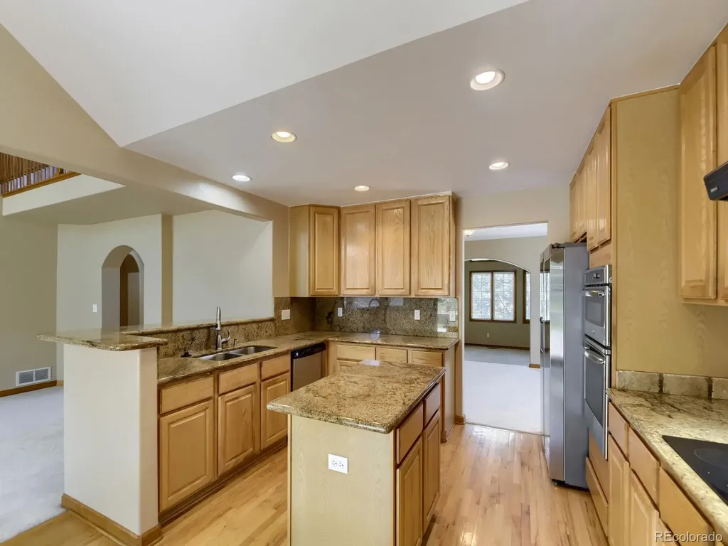 10118 Stephen Place Highlands Ranch CO 80130