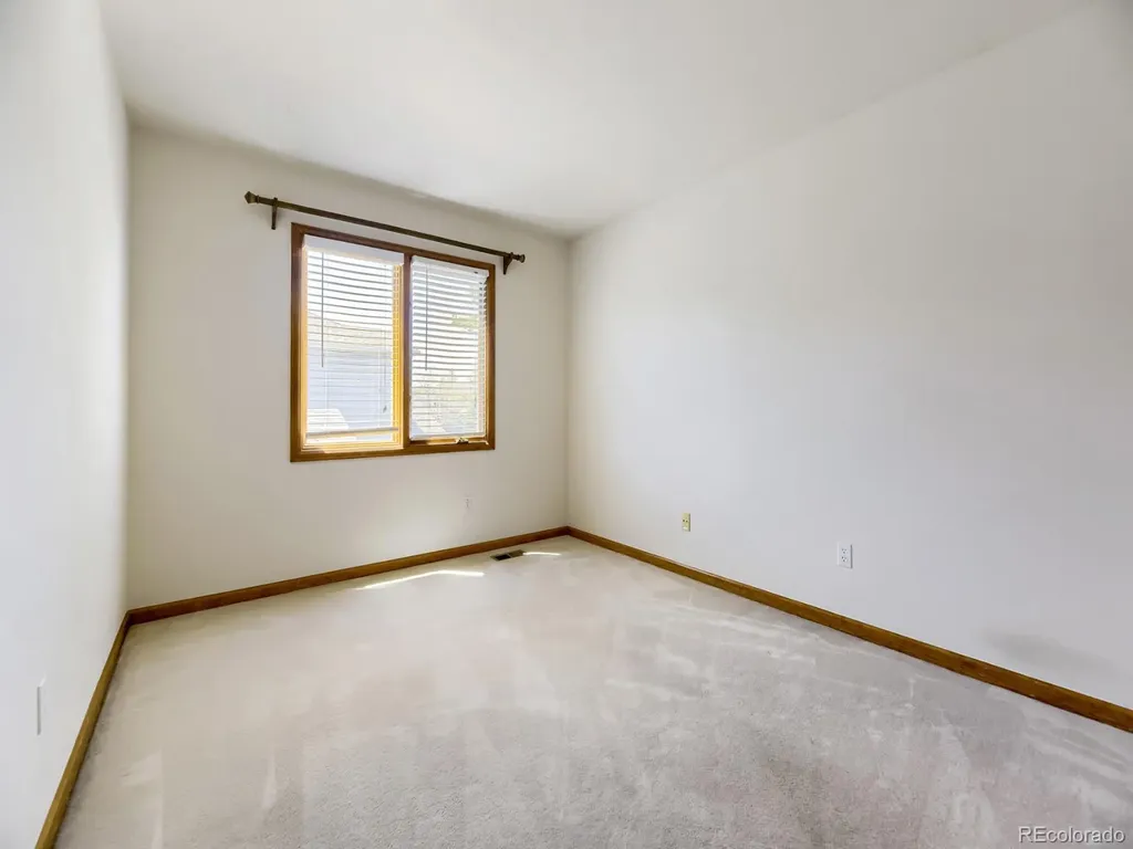 10118 Stephen Place Highlands Ranch CO 80130
