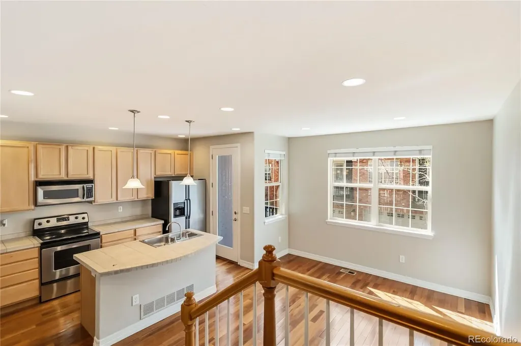 9219 Kornbrust Circle Lone Tree CO 80124