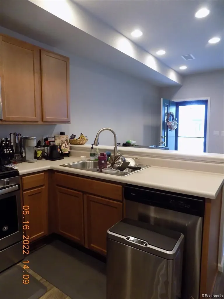 16052 E Warner Place Denver CO 80239
