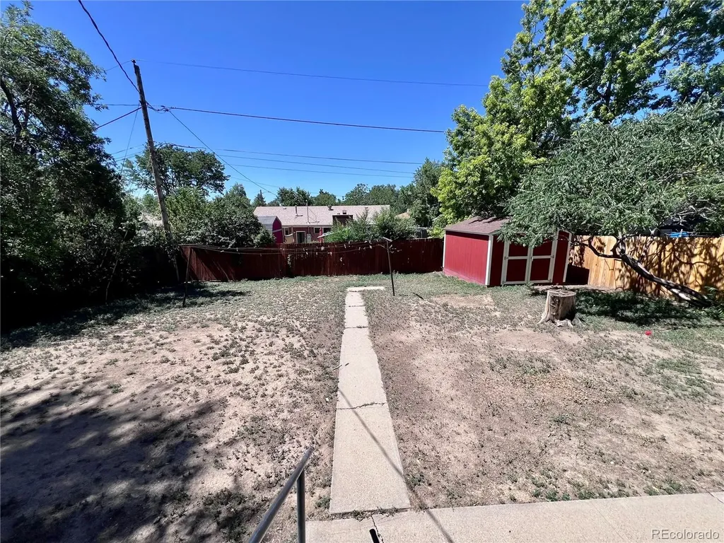 1466 E 111th Place Northglenn CO 80233