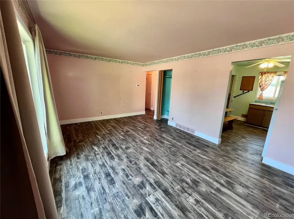 1466 E 111th Place Northglenn CO 80233