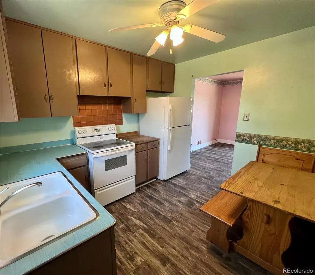 1466 E 111th Place Northglenn CO 80233