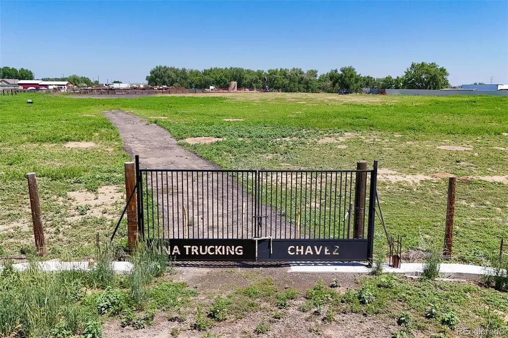 9008 County Road 21 Fort Lupton CO 80621