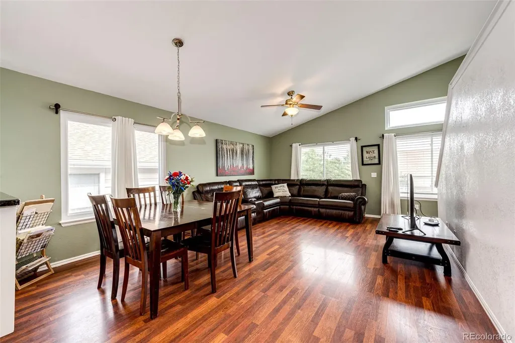 5172 Sydney Avenue Highlands Ranch CO 80130