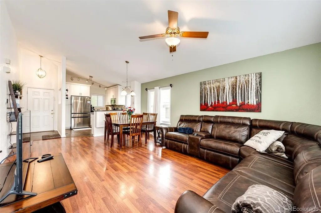 5172 Sydney Avenue Highlands Ranch CO 80130