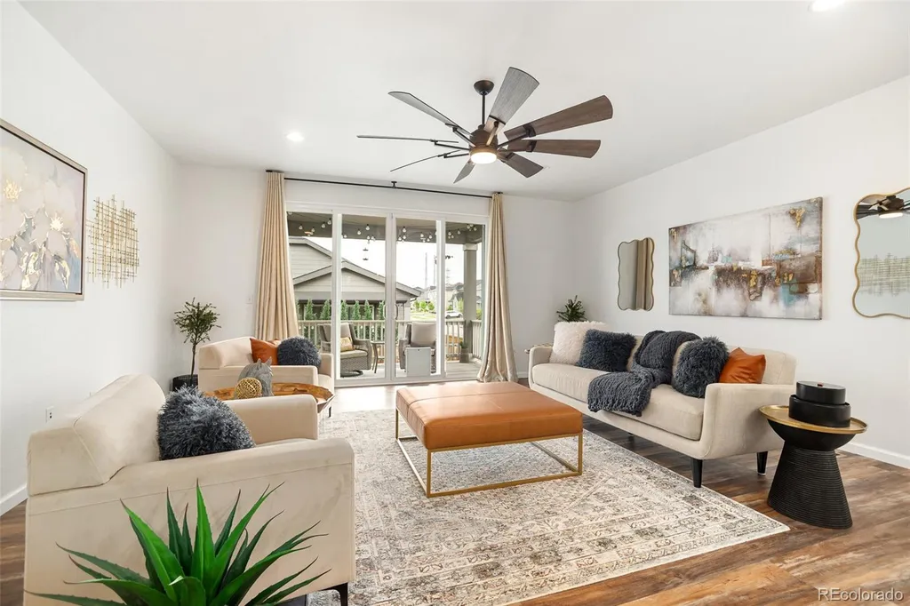 24777 E Alamo Place Aurora CO 80016