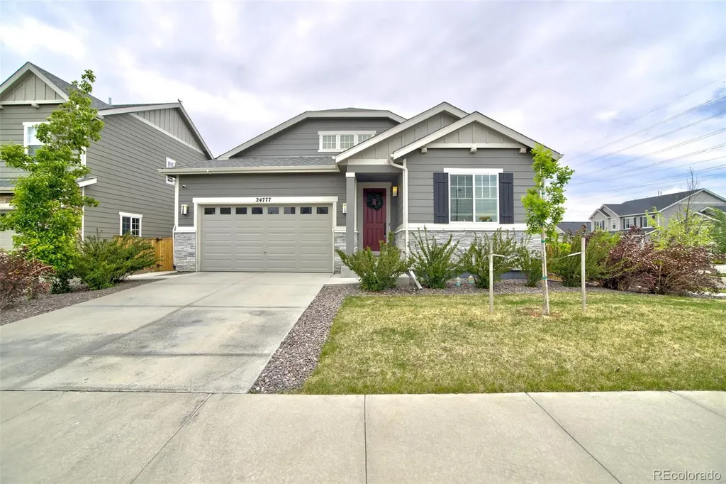 24777 E Alamo Place Aurora CO 80016