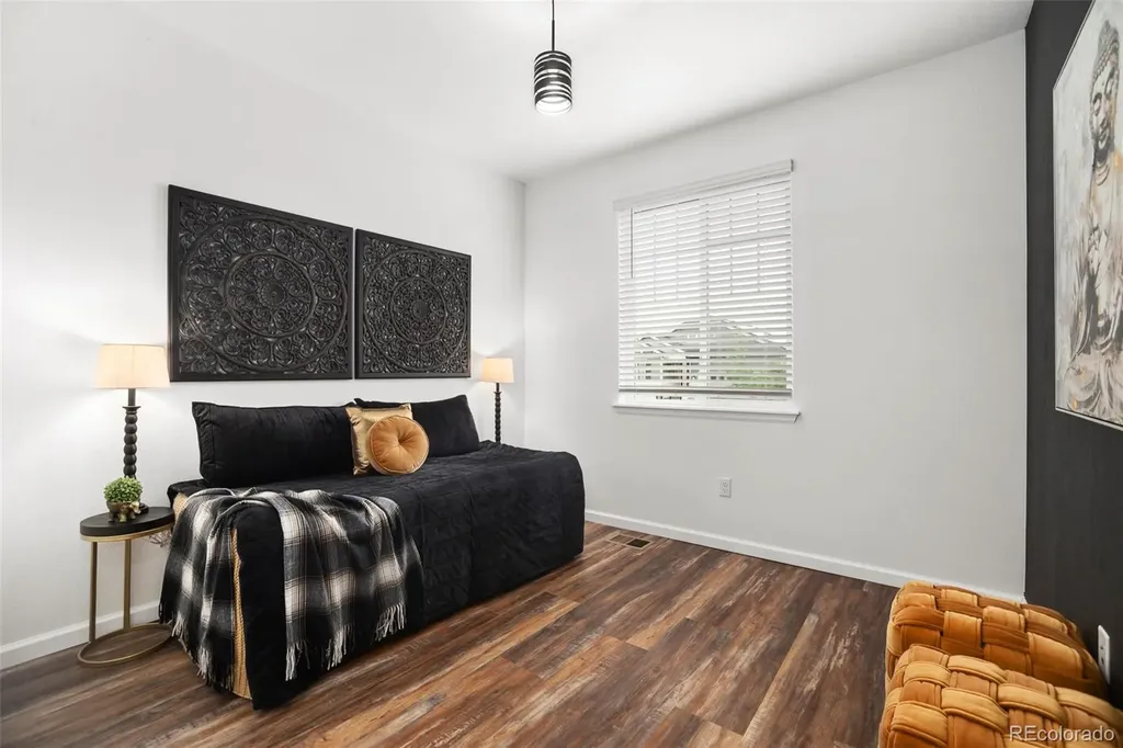 24777 E Alamo Place Aurora CO 80016