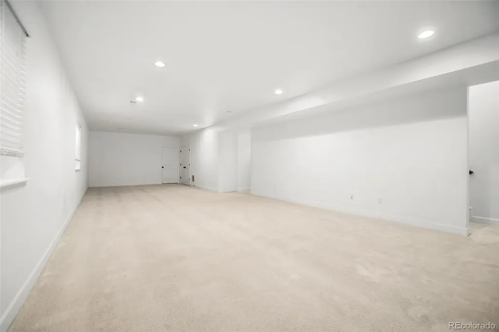 24777 E Alamo Place Aurora CO 80016